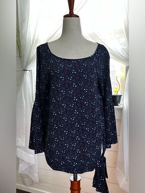 Michael Kors Tie Blouse, navy blue with red, white heart clover print. 
Size S